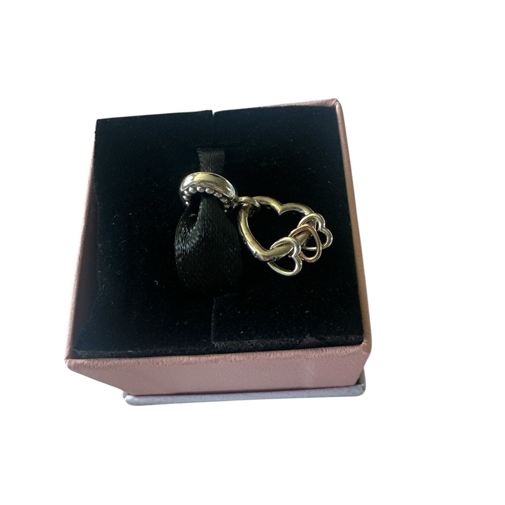 NWT Pandora Heart full of Hearts Silver Twisted Bracelet Dangle Charm - Picture 3 of 7